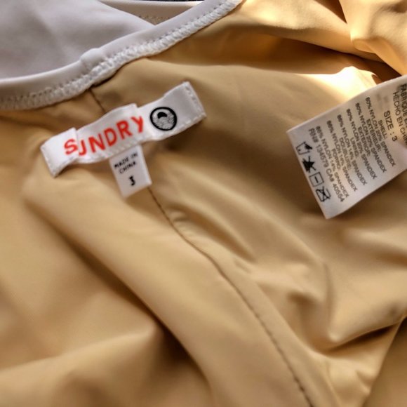 Sundry Swimsuit Anthropologie White Size Large 3 Summer Of Love One Piece - Picture 10 of 16